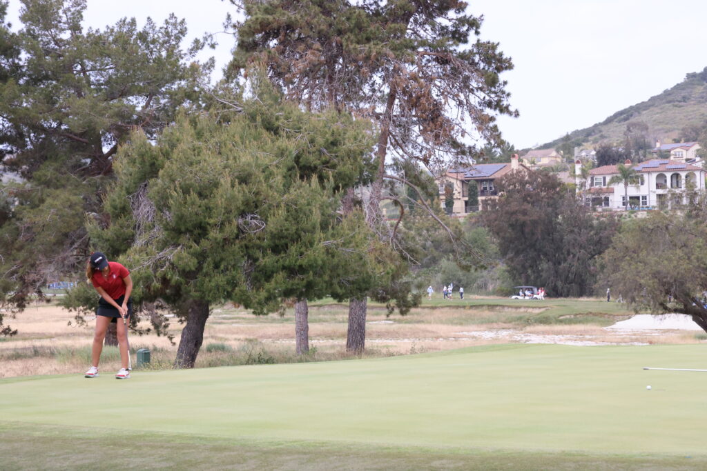 Kelly Xu won all three of her matches in the NCAA quarterfinals, semifinals and finals.