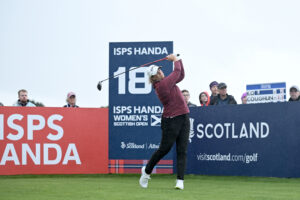 Lauren Coughlin of tees off on the 18th hole during the 2024 ISPS HANDA Women's Scottish Open.