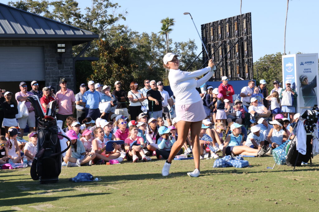 LPGA Tour winner Alexa Pano demonstrates different shots at Annika's show.