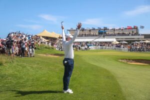 Jayden Schaper celebrates during round 4 of the AfrAsia Bank Mauritius Open.