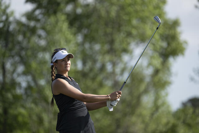 Kiara Romero tees off hole 17.