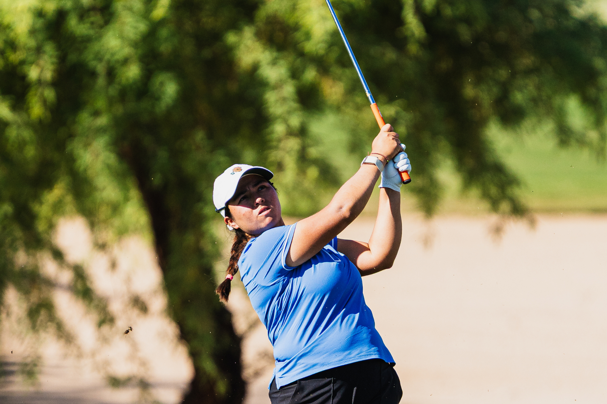 Valery Plata hits an approach shot during the second round of the 2025 Carlisle Arizona Women's Classic.