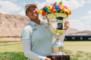 Fiona Xu hoists her second Copper Rock trophy in three years.